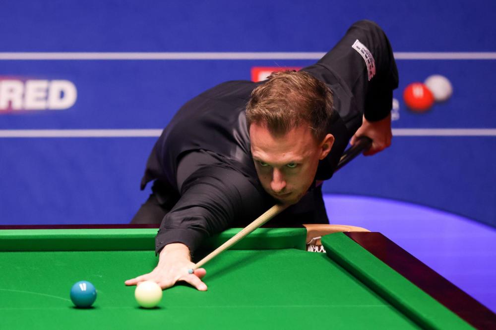 短传控球与 短传控球与